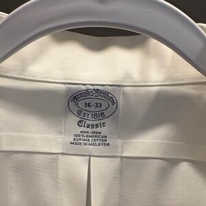 Brooks Brothers Classic Cream Dress Shirt like new